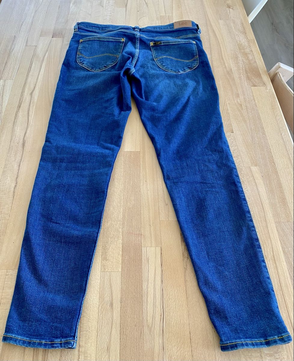 Lee Jeans: LEE Scarlett Jeans W31 L31 – Nuovo (secondo la descrizione) da Oberhasli venduto da Nostradamus01 1