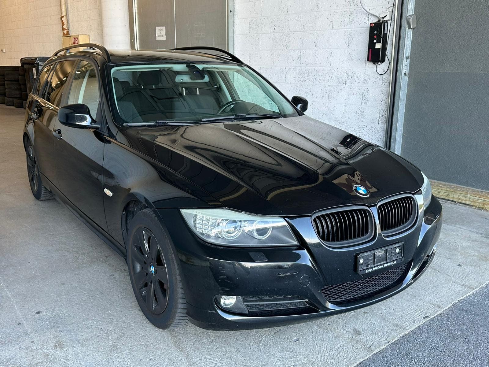 BMW Autos: BMW 318i Touring – Gebraucht aus Aclens von sobacopeludo 1