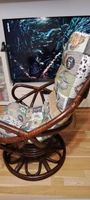 Rattan Drehsessel dunkelbraun mit Polster guter Zustand