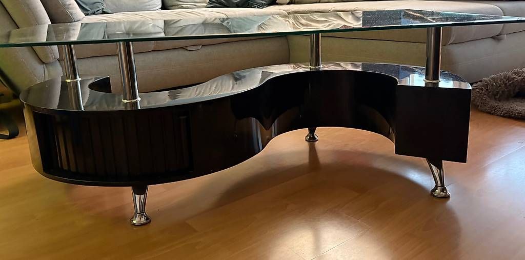 Tavoli: Salontisch mit Glasplatte – Usato da Freienbach venduto da rja_p9sz 1