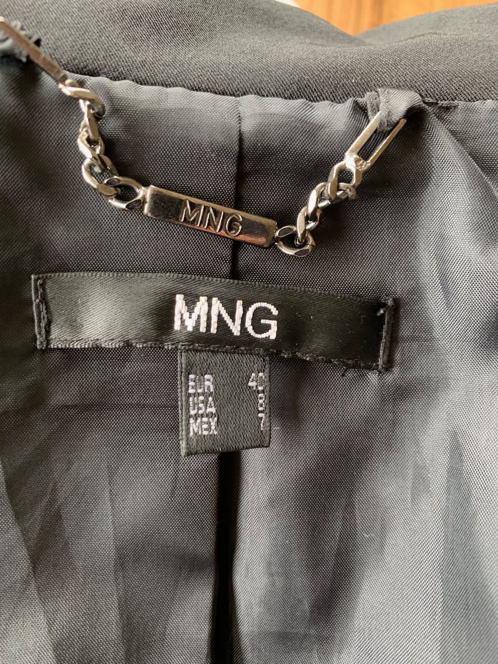 Mango Giacche: Mango Jacke Damen Gr. 40 – Usato da Kirchdorf AG venduto da coco123 4