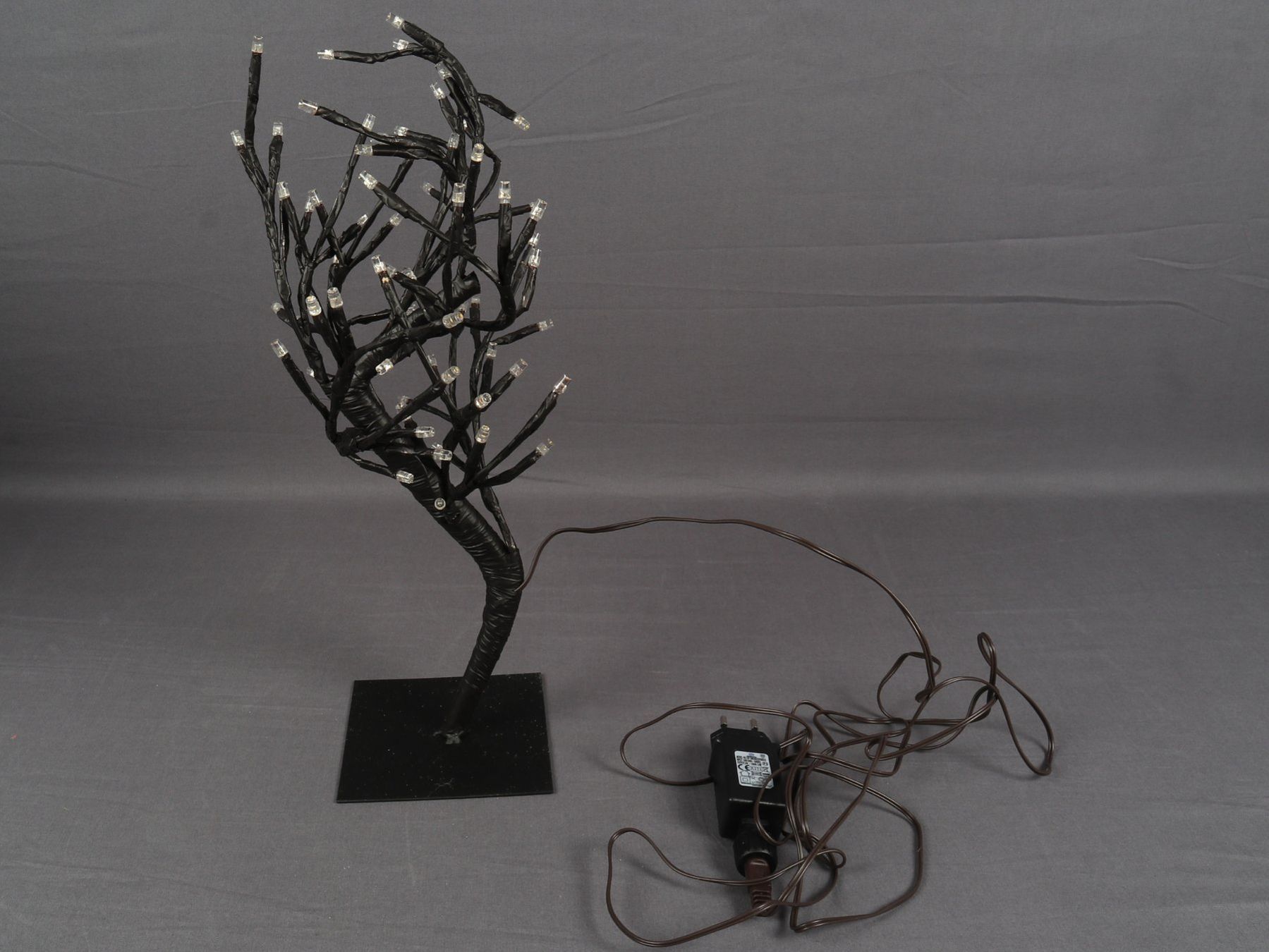 Alle Dekorationen: LED-BAUM 64 Lampen – Gebraucht aus Steinen von Restwert_Steinen 1