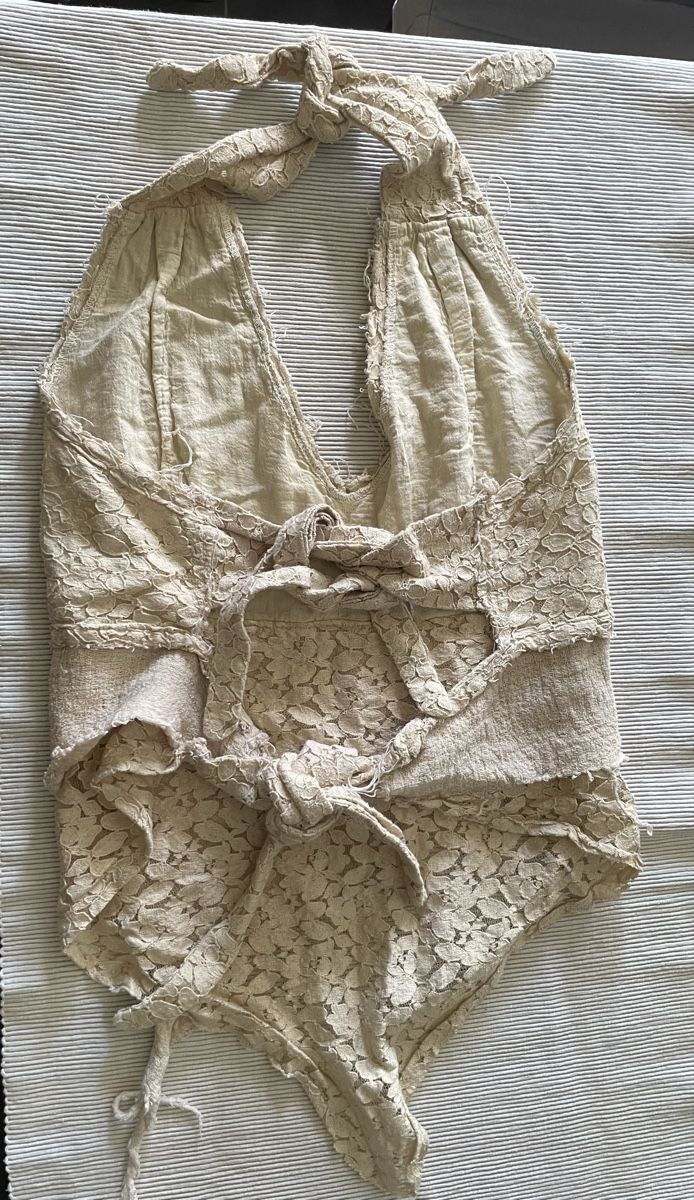 Top: Sexy rückenfreies Boho-oberteil – Usato da Büren an der Aare venduto da mii_57vx 2