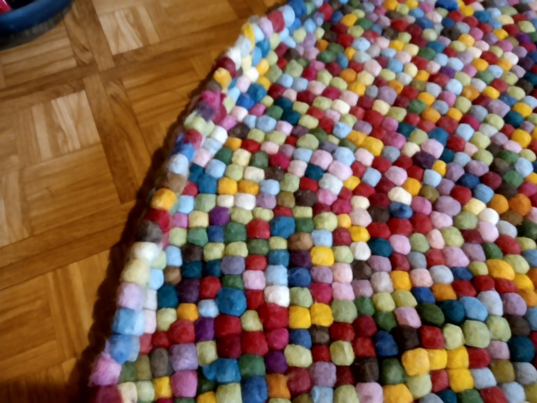Tappeti: rund Filzball-Teppich 140cm – Usato da Prez-vers-Siviriez venduto da Monija70 2