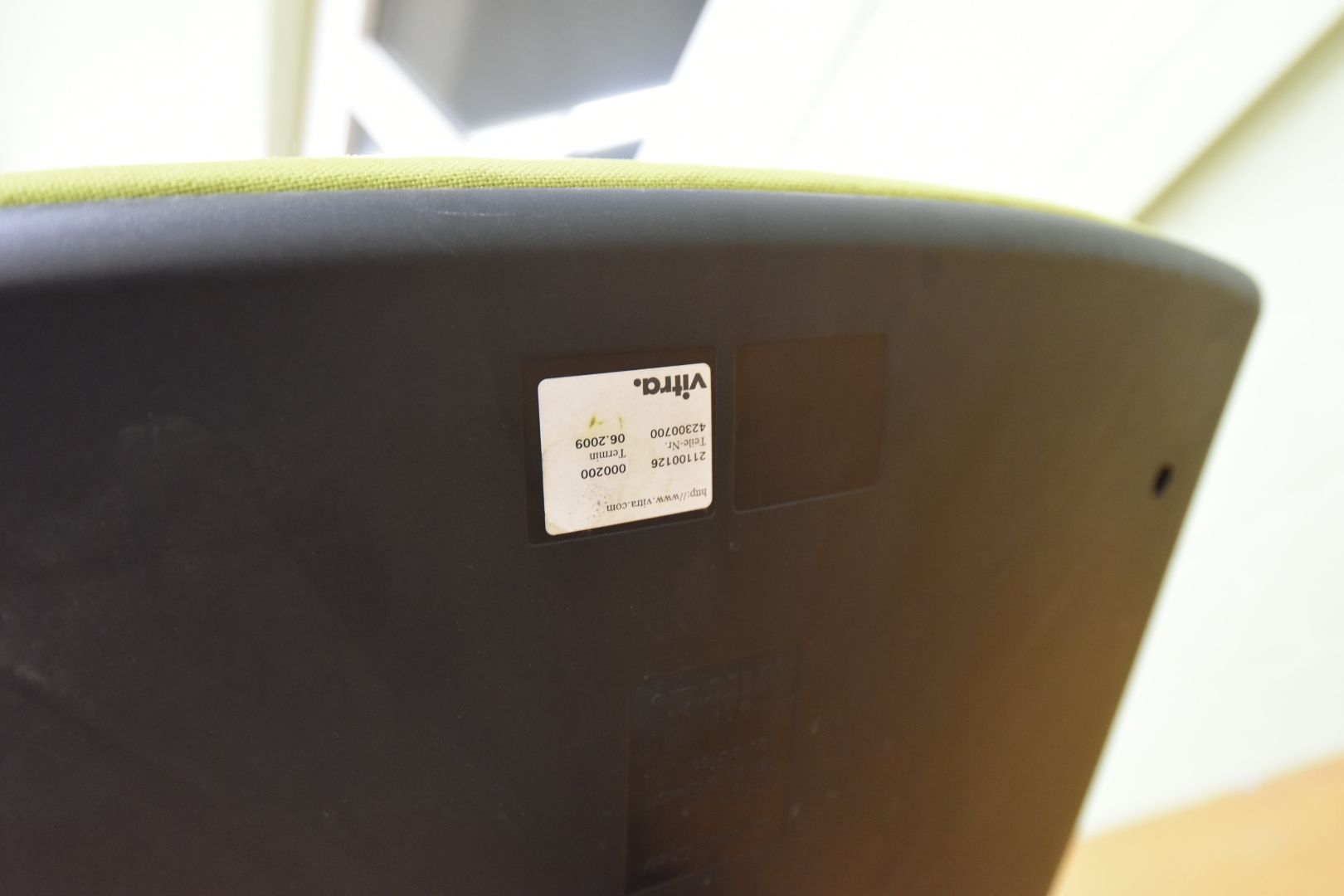 Vitra Stühle: Designer Softshell Chair auf Viersternfuß Vitra – Gebraucht aus Lichtensteig von Polsterwerk 5