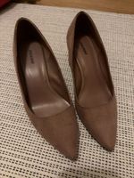 Braune Pumps in Gr. 38