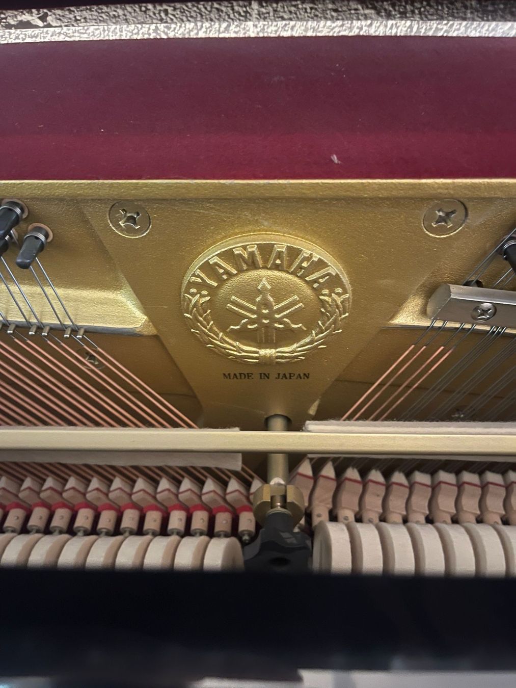 Yamaha Strumenti musicali: Klavier Yamaha – Usato da Bühl BE venduto da evomir 5