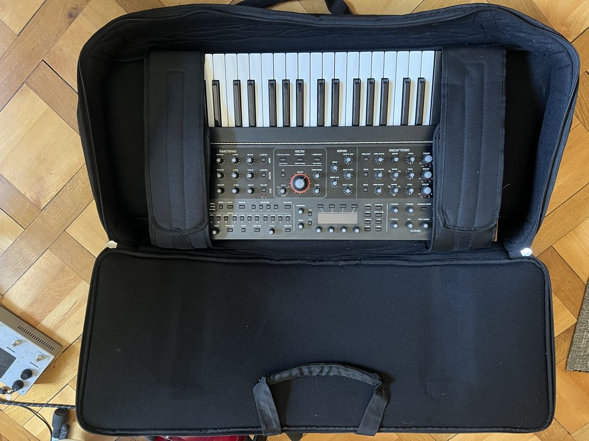 Sequential Strumenti musicali: Sequential Pro 3 SE à un super prix ! – Usato da Genève venduto da ila_khz7 2