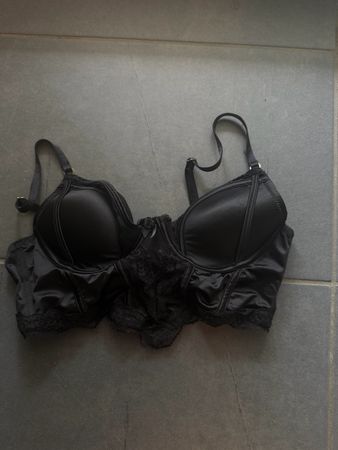 Schwarzer BH/Oberteil