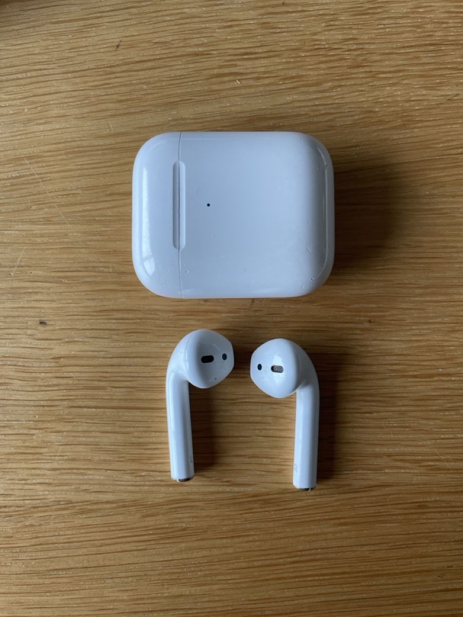 Apple Casques audio: Airpods – D'occasion à Zug par juliechiara 1
