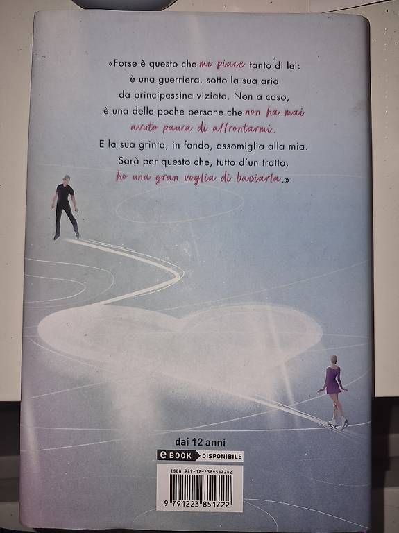 Bücher: Vendo libro per ragazze – Gebraucht aus Pregassona von Paolinhaaa88 1