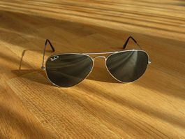 Ray Ban Sonnenbrille NEU/NEUWERTIG