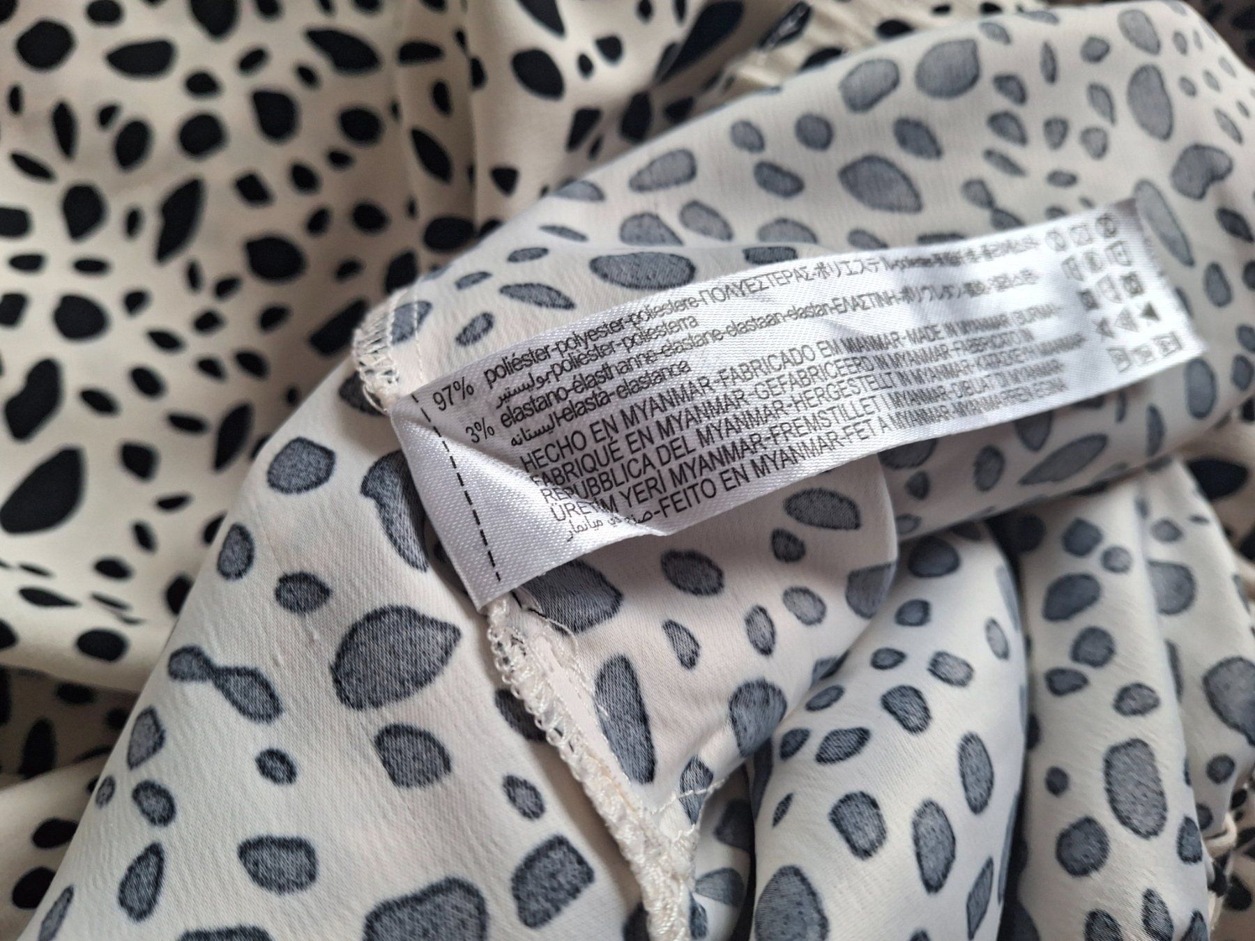 Pantaloni: Leichte Hose mit Muster, Grösse S, Zara – Usato da Walterswil SO venduto da mel_5b2h 7