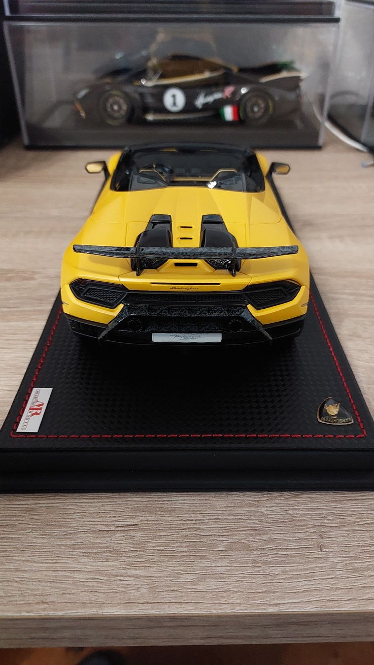 Lamborghini Modellini d'auto: Lamborghini Huracan Performante Spider MR Collection – Nuovo (secondo la descrizione) da Bellikon venduto da Kekko11 2