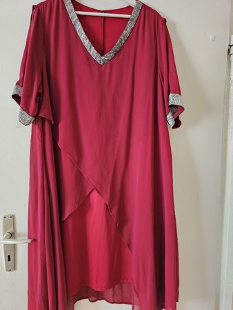 Bordeaux Kleid 
