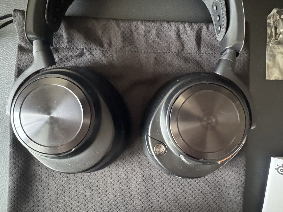 Casques audio: Casque Steelseries Arctis Nova Pro Wireless occasion – D'occasion à Blonay par ADO_79 4