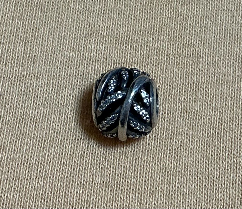 Pandora Pendentifs: Pandora Charm, Sterling Silber 925 – D'occasion à Zollikerberg par Jvac2