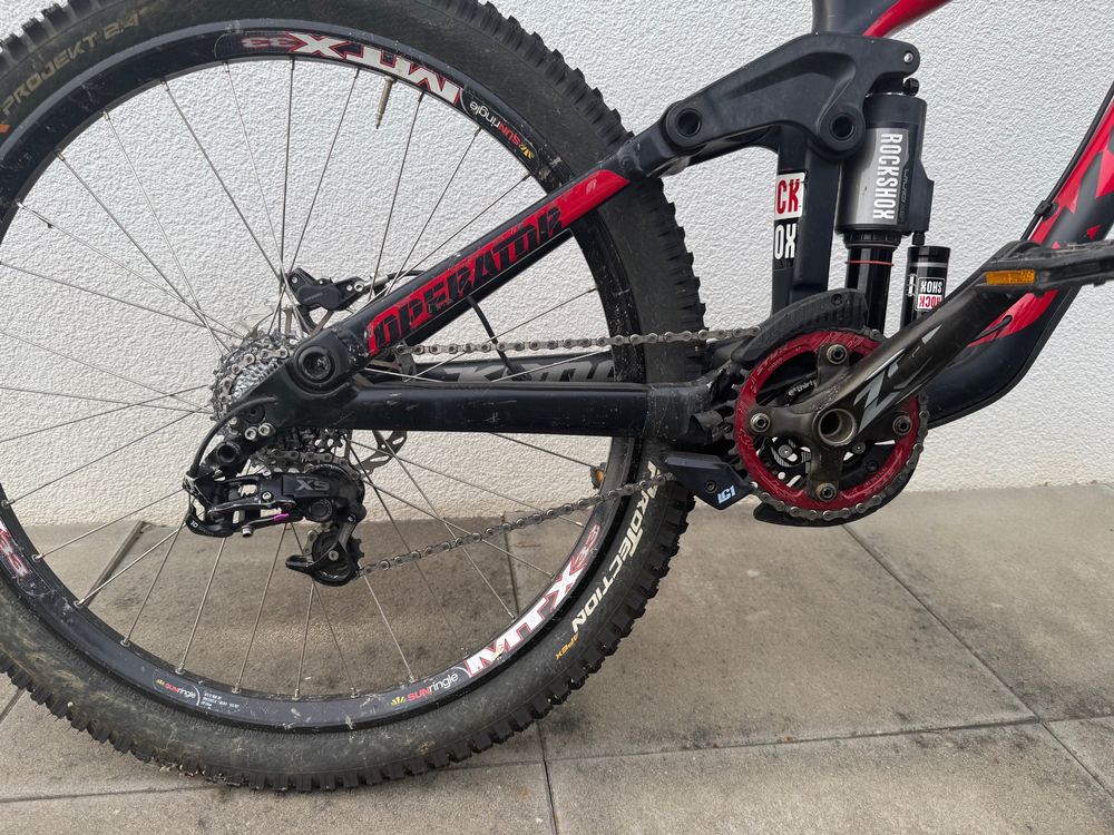 Kona Vélos: Kona Operator Carbon 26" S RocK ShoX Boxxer ZEE – D'occasion à Widen par Nr1astrid 2