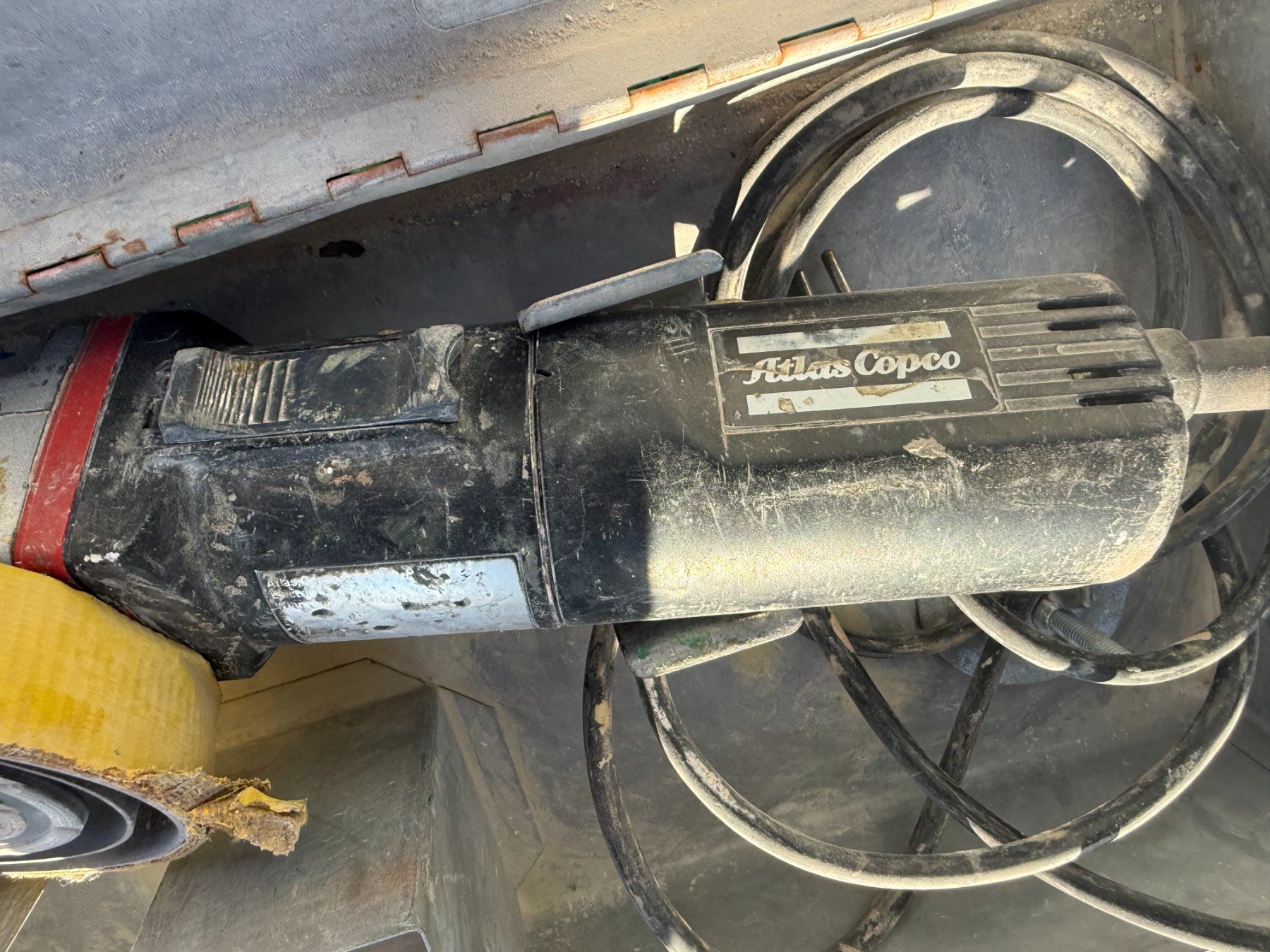 Atlas Copco Tutti gli attrezzi: Meuleuse d'angle professionnelle Atlas Copco – Usato da Etoy venduto da mds1110 3