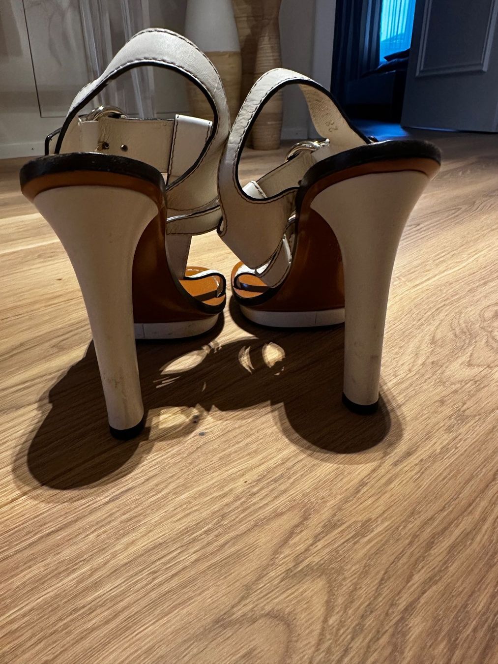 Gucci Damenschuhe: Gucci Sandalen – Gebraucht aus Altendorf von Sharysunny 2