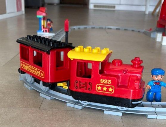 Lego Jeux de construction: Circuit Train Duplo 10874 Capteur couleurs & Bluetooth – D'occasion à Lausanne par pabernard
