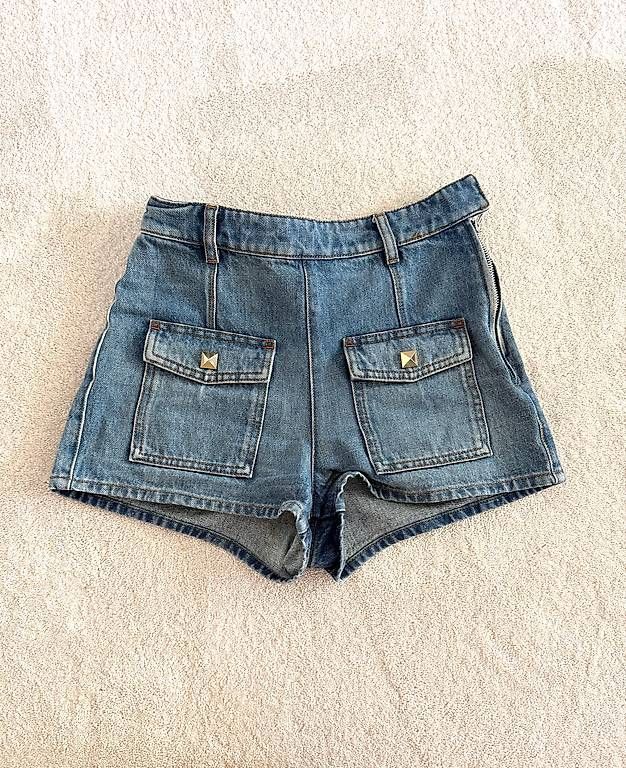 Jeans: Valentino Denim Shorts – Usato da Adligenswil venduto da TST04