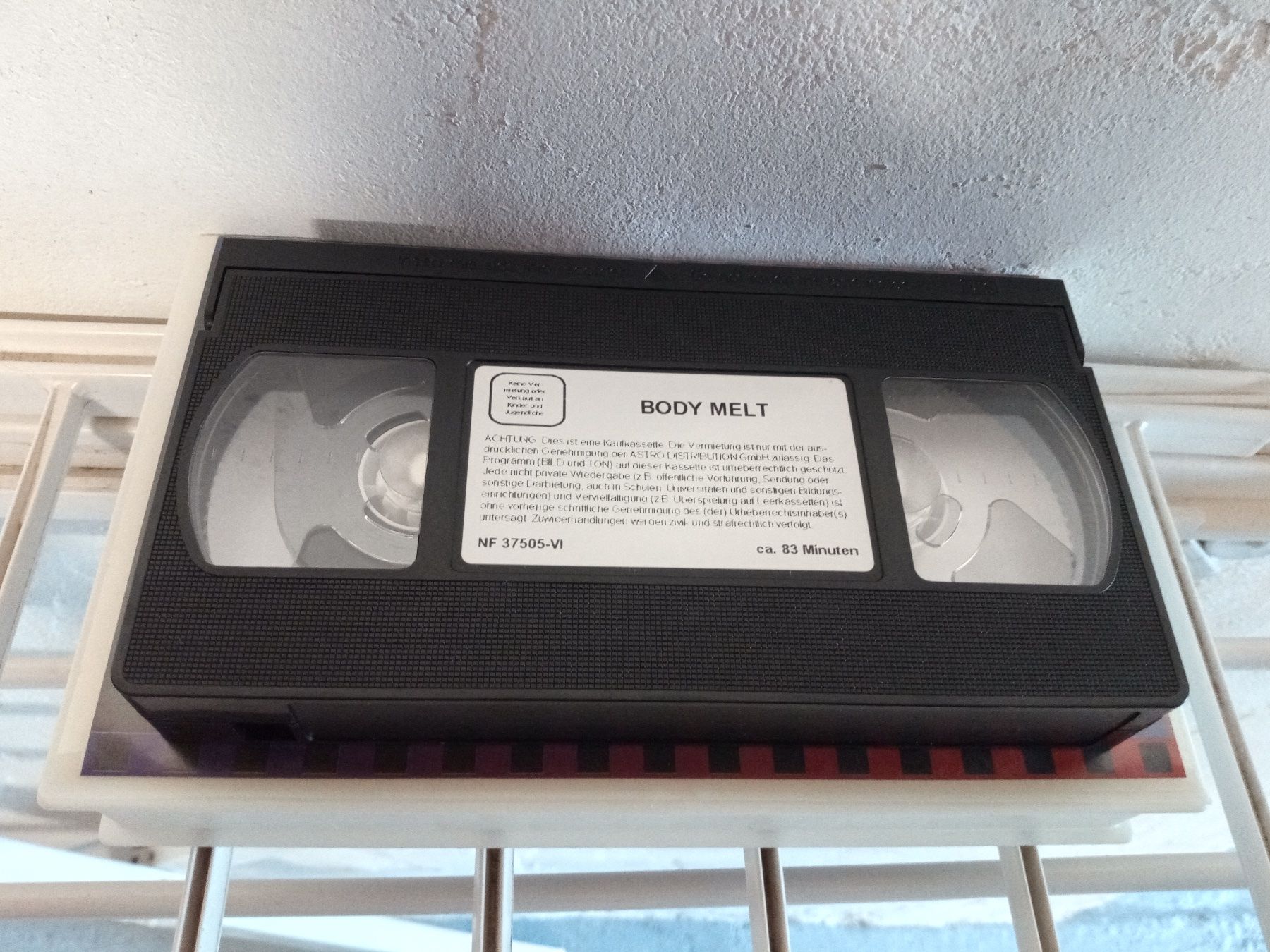 Alle VHS: VHS BODY MELT ASTRO VIDEO KULT HORROR SPLATTER – Gebraucht aus Brienz BE von INTERNALFIRE 2