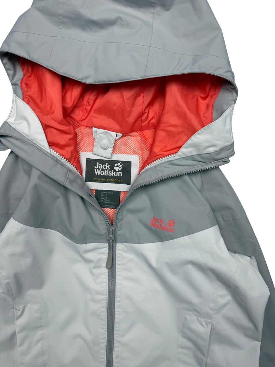 Jack Wolfskin Jacken: Jack Wolfskin Tech Jacket – Gebraucht aus Lausanne von Histoiredesapes 1