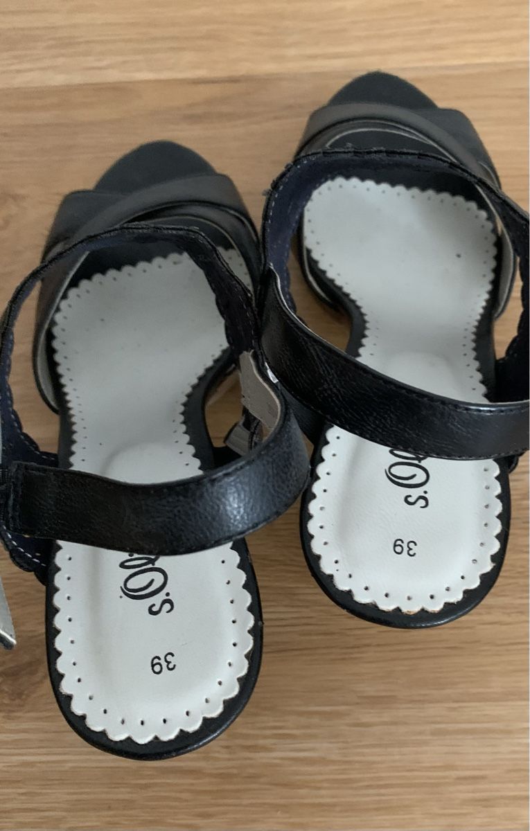Scarpe da donna: Sommersandale Gr. 39 – Usato da Kradolf venduto da AlexiaEugster 3