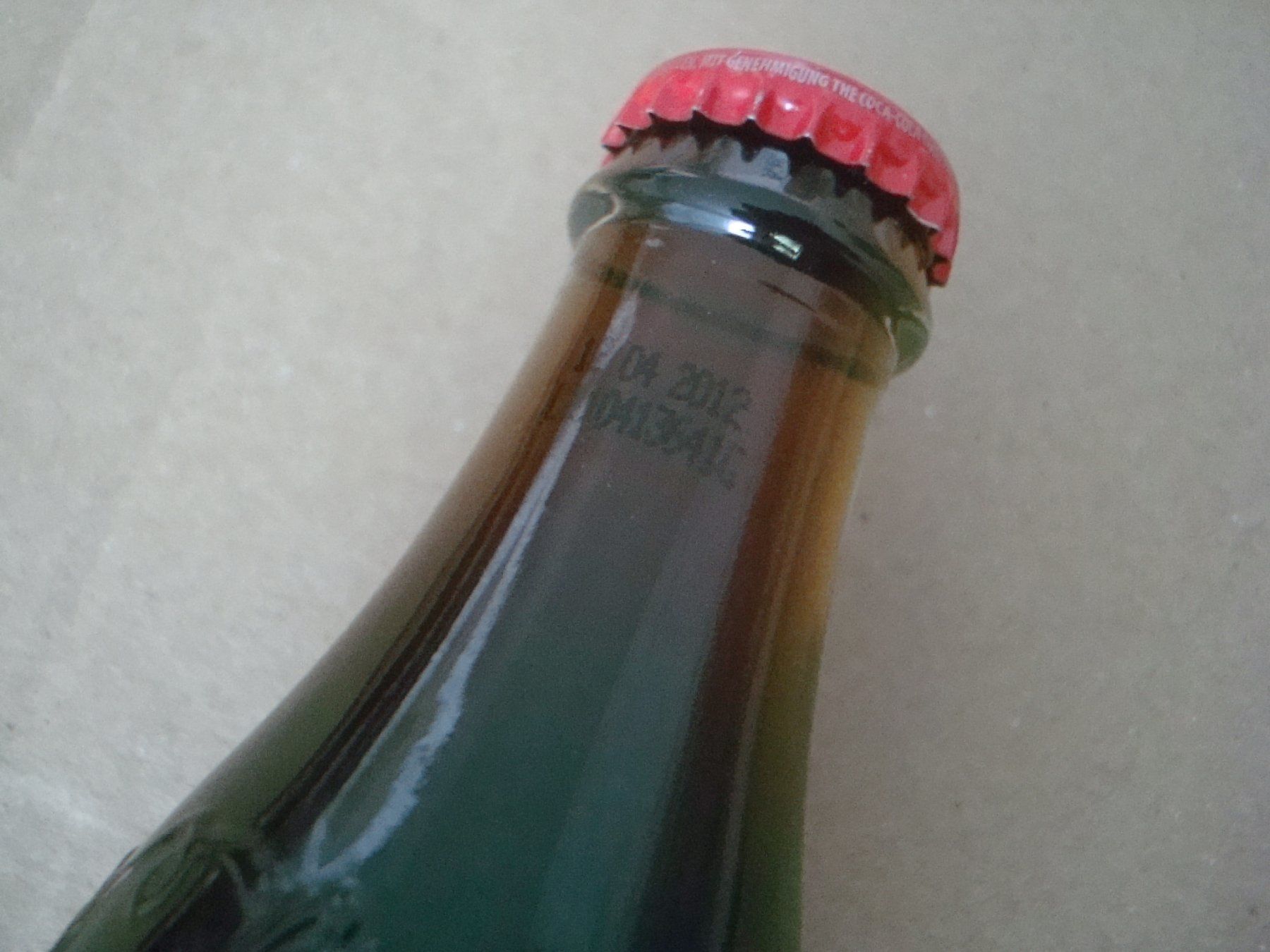Coca-Cola Altro in Stoviglie & Bicchieri: Spezielle Coca Cola - Flasche - 2012 – Nuovo (secondo la descrizione) da Neuenegg venduto da flohcante 4