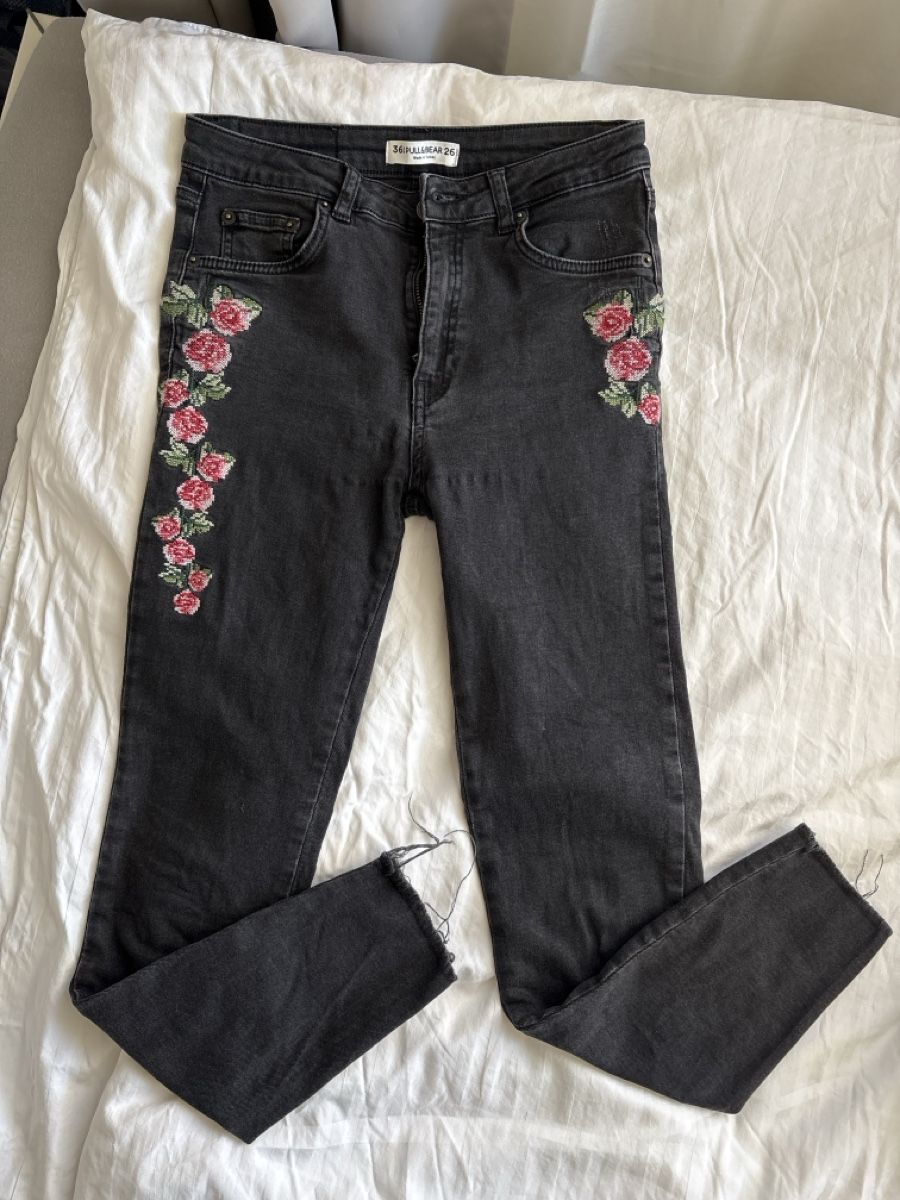 Pull&Bear Jeans: Jeans Pull&Bear – D'occasion à Pfäffikon ZH par Coffee44