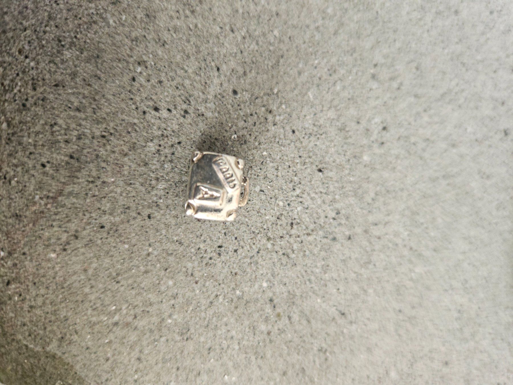 Pandora Ciondoli: Charm Pandora Koffer Schmuck – Usato da Neuenegg venduto da man_qcl8 4