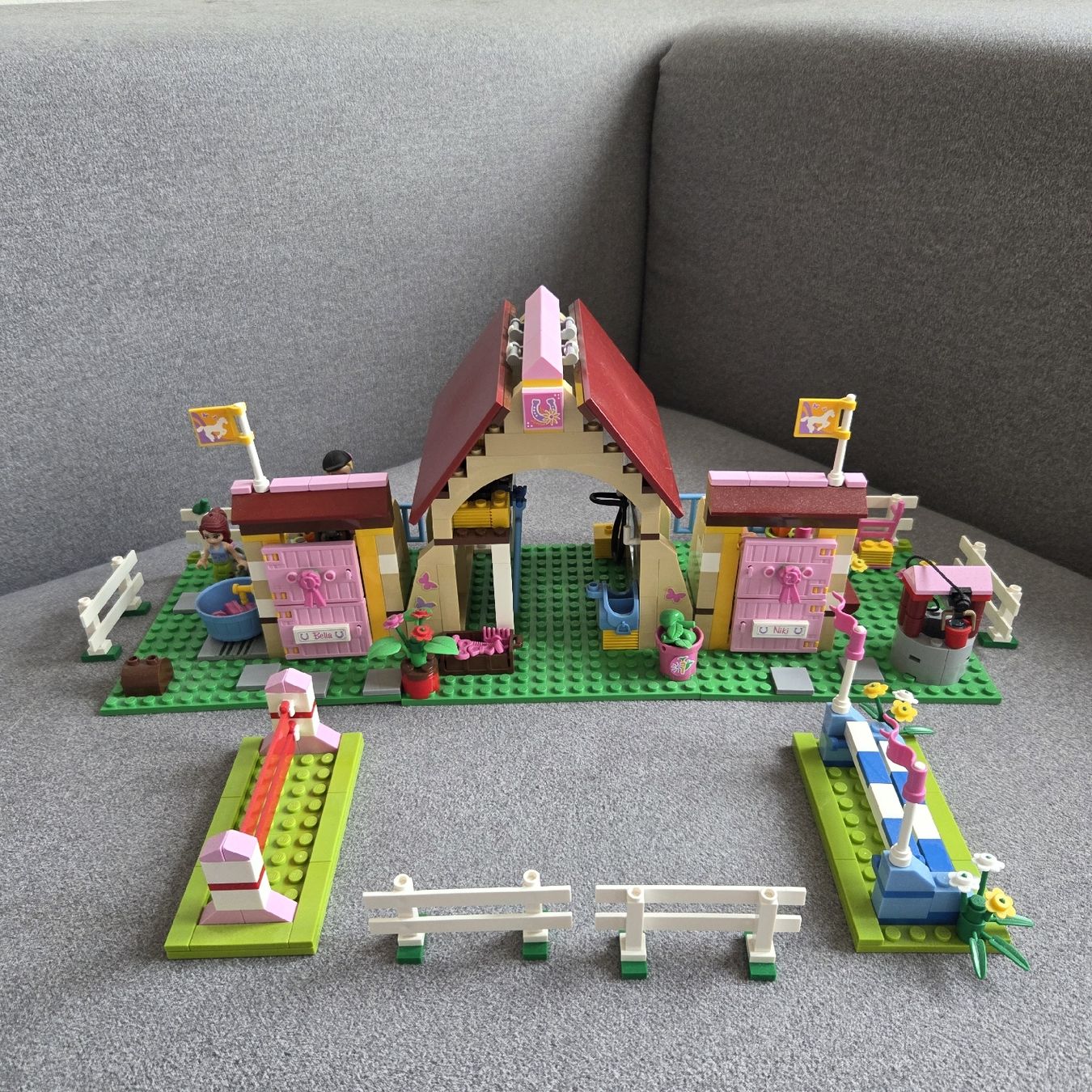 Lego Baukästen: Lego Friends Heartlake Stables – Neu (gemäss Beschreibung) aus St.Gallen von Its.eli035