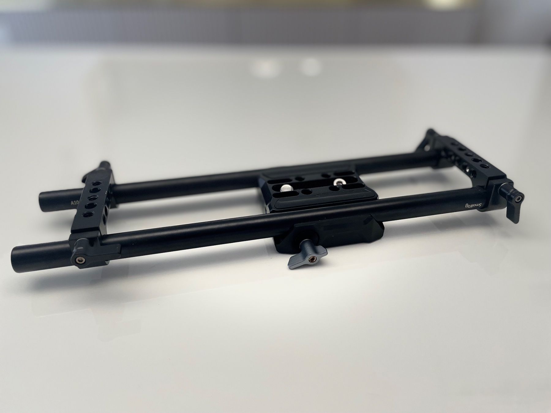 Videocamere: Matte Box Follow Focus Top handle base plate Tilta Smallrig – Usato da Bottens venduto da 2Lens 1