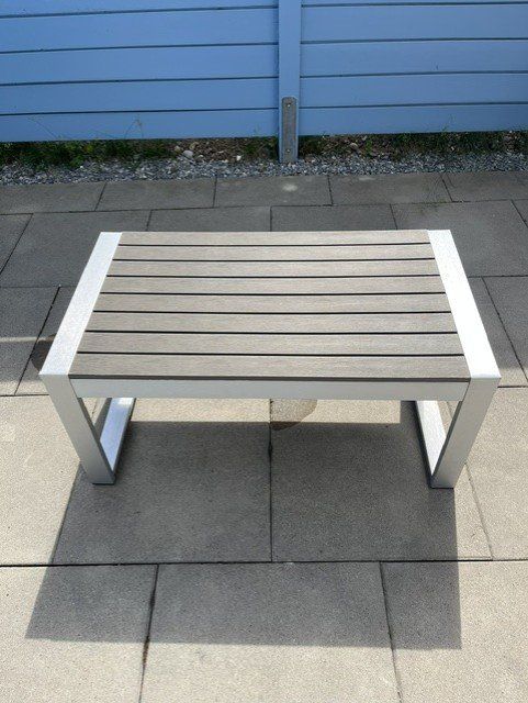 Divani: Garten Lounge Aluminium Polster Grau – Usato da Hüntwangen venduto da Jcougar 4
