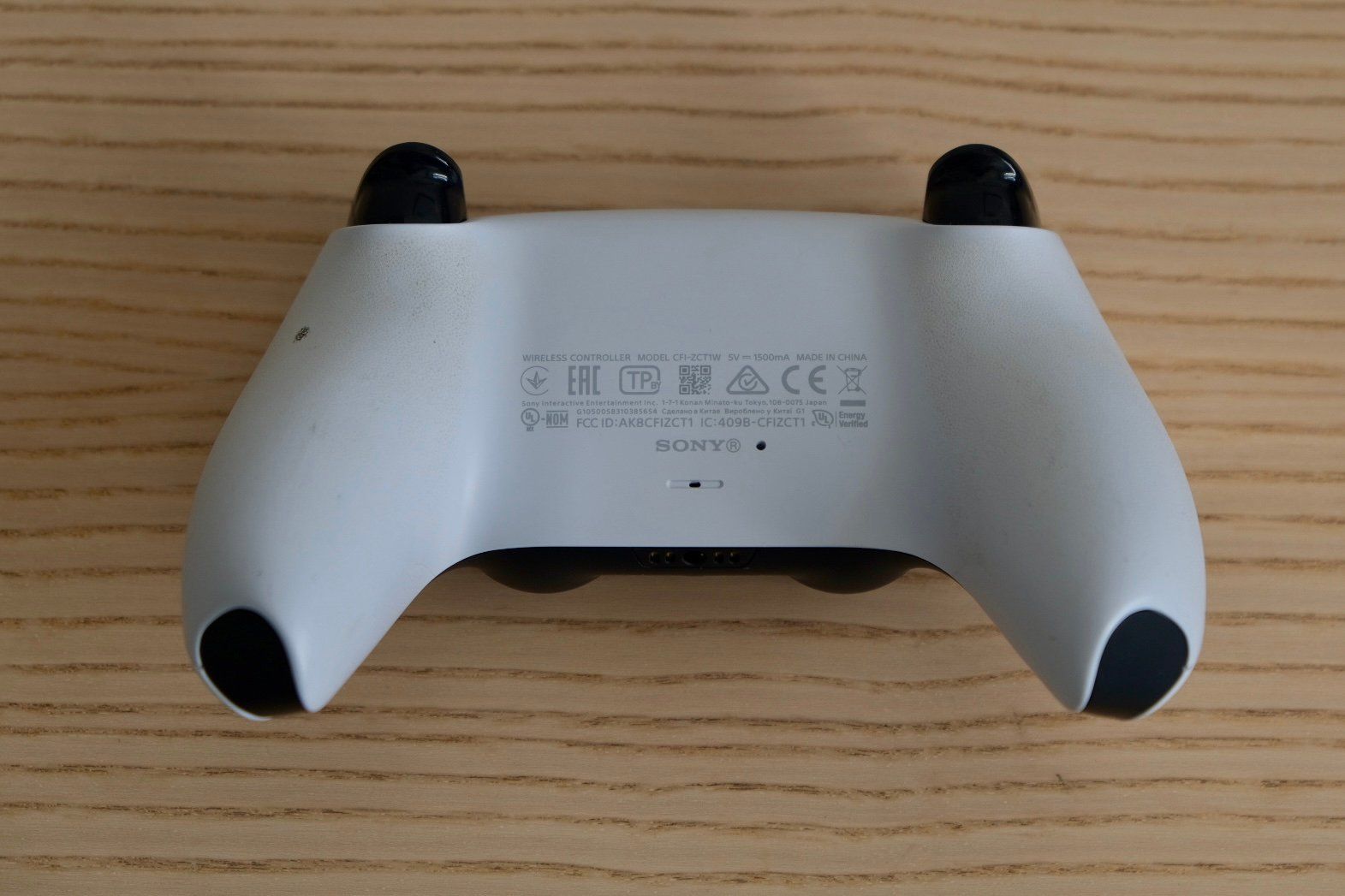 Controller: PS5 DualSense Wireless Controller – Gebraucht aus Dietikon von leo_5vzp 1