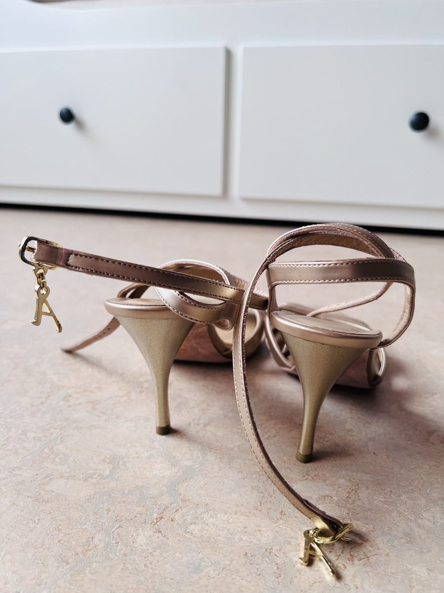 Scarpe da donna: Tangoschuhe – Nuovo (secondo la descrizione) da St. Gallen venduto da ang_7bj7 1