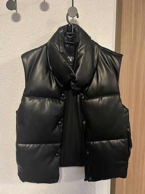 Gilet & Giacche senza maniche: Zara Lederweste XS – Nuovo e nell'imballaggio originale da Zürich venduto da fabienne.fkl