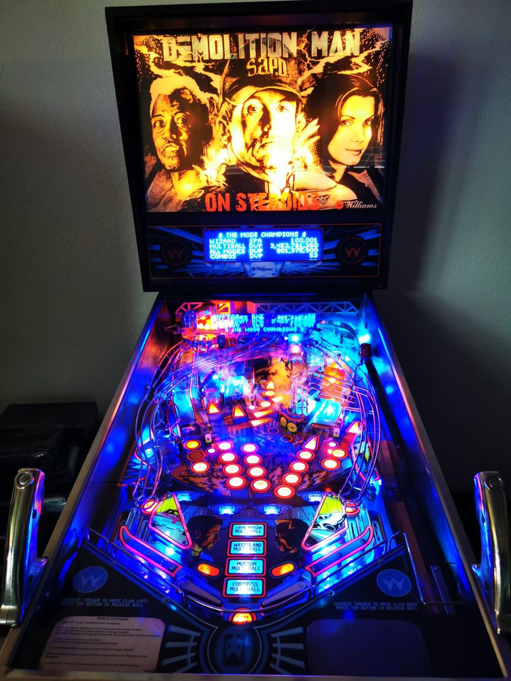 Williams Flipper: Demolition Man On Steroids Weltweit 13 Exemplare – Usato da Bellmund venduto da nikitanikita