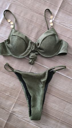 ​👙 Gerippter Bikini - L - Olivgrün mit Gold-Details