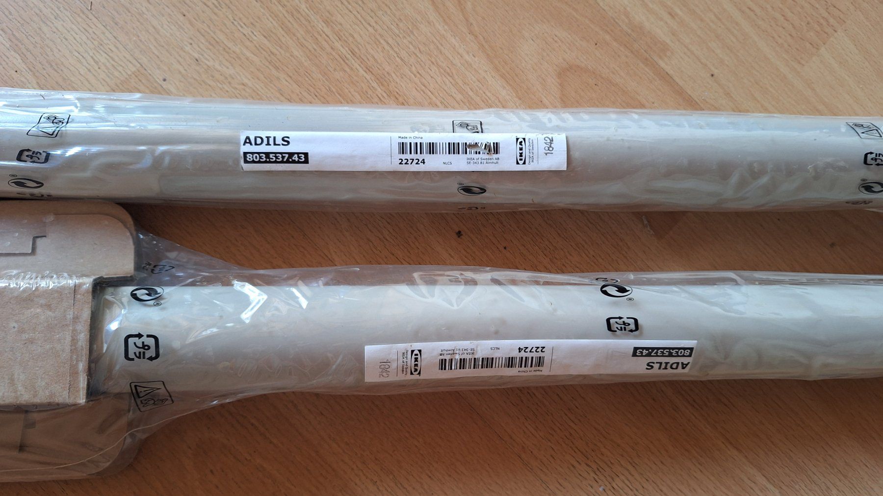 Ikea Altri mobili: 2 Metall - Beine beige IKEA ADILS, ungebraucht – Nuovo e nell'imballaggio originale da Dornach venduto da majo8689