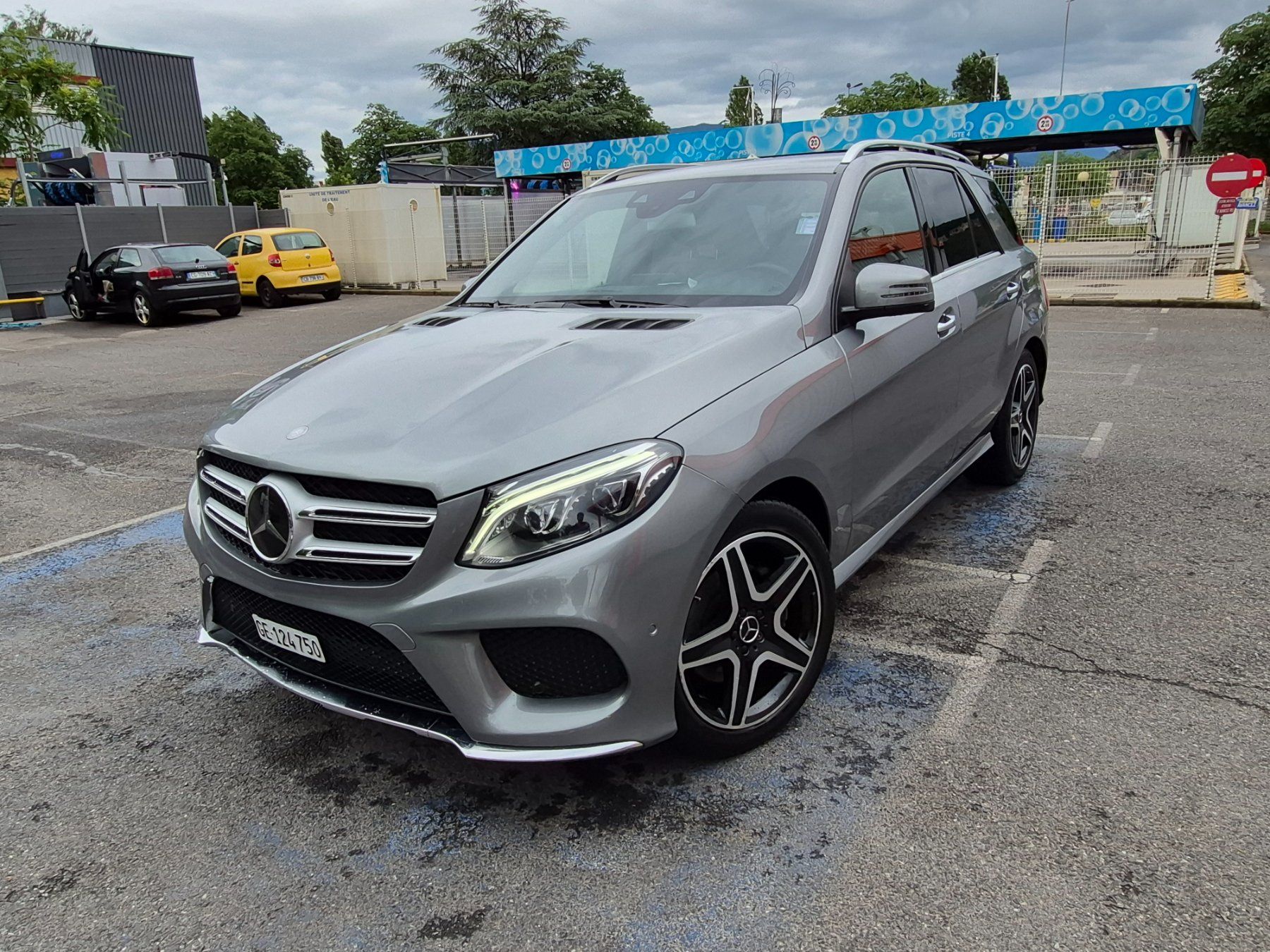 Mercedes-Benz Automobili: Mercedes GLE 350d  AMG – Usato da Genève venduto da leo_bw9b 2