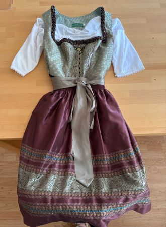 Dirndl Country Line grün/bordeaux, Grösse 52 mit Bluse