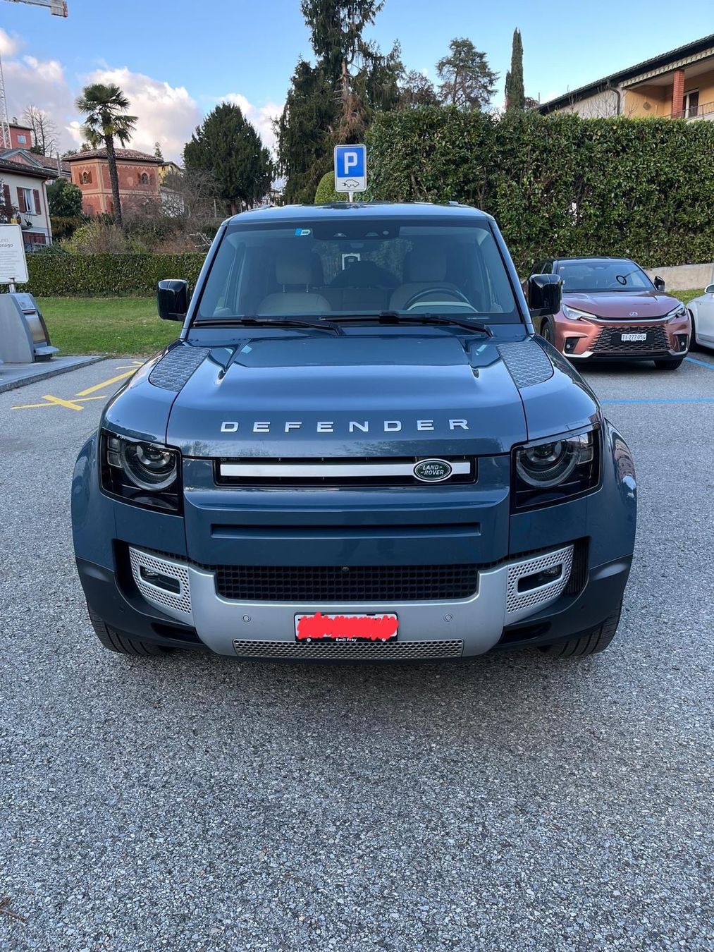 Land Rover Autos: Land Rover Defender 110 D250 SE 2021 – Gebraucht aus Montagnola von gca_2fc8 1
