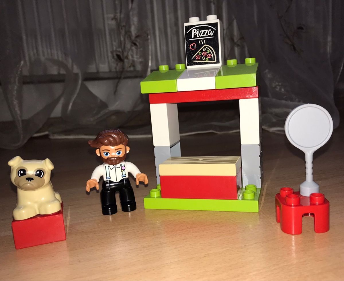 Lego Baukästen: Lego Duplo Pizza Stand 10927 – Gebraucht aus Oberwil BL von Gutundsuperklein16