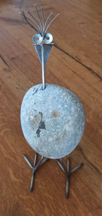 Steinvogel super Deko für den Garten Balkon etc.! Kaufen auf Ricardo
