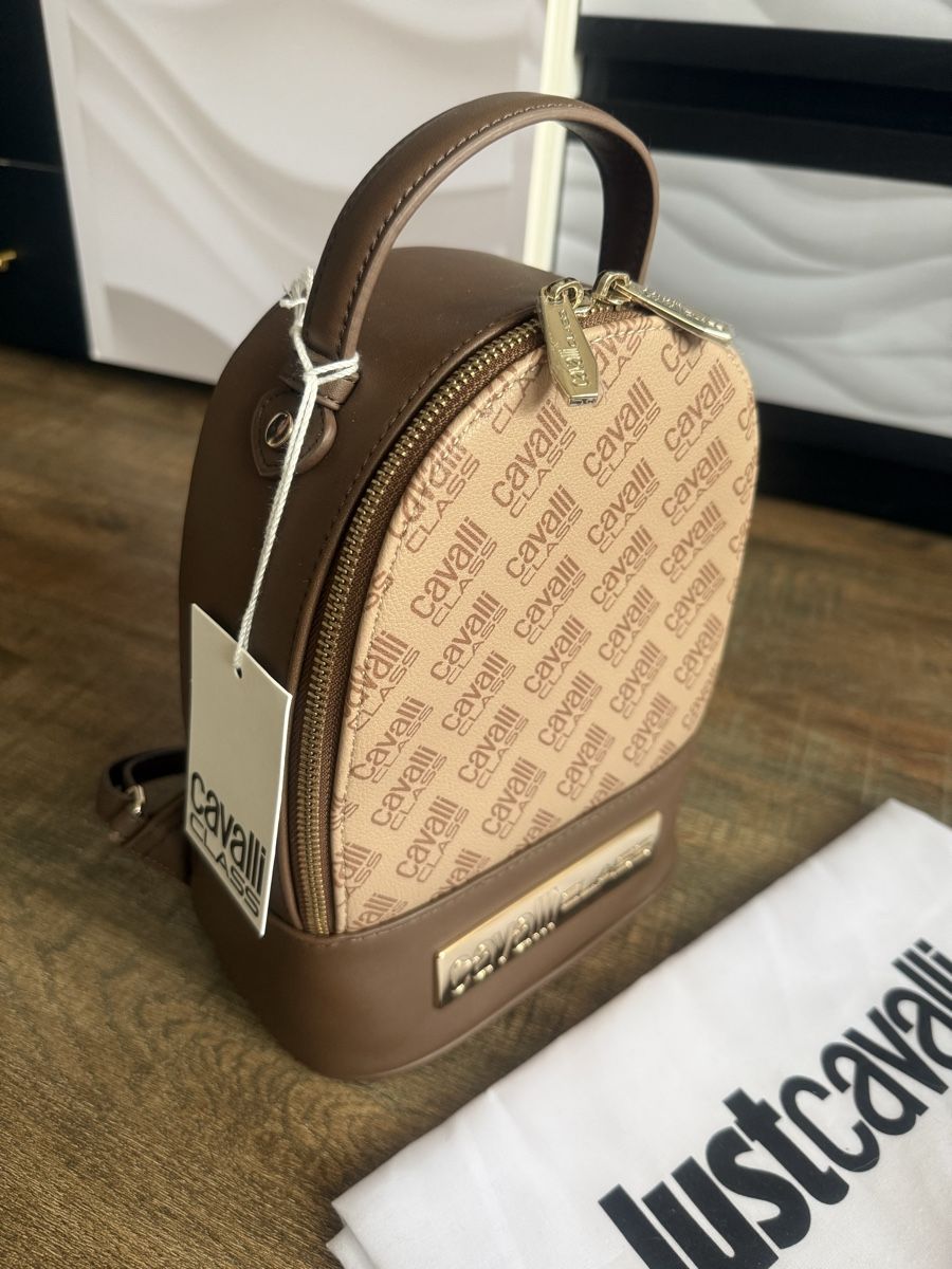 Roberto Cavalli Rucksäcke: Cavalli Class Rucksack braun mit Logo NEU – Neu und originalverpackt aus Lachen SZ von zsucard 1