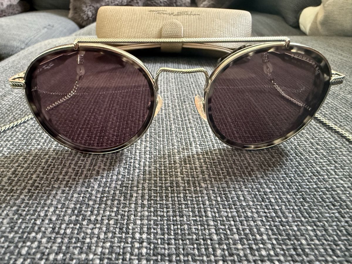 Thomas Sabo Occhiali & Lenti: Sonnenbrille Thomas Sabo E0006 mit Kette Etui – Usato da Eglisau venduto da Nic1906 1
