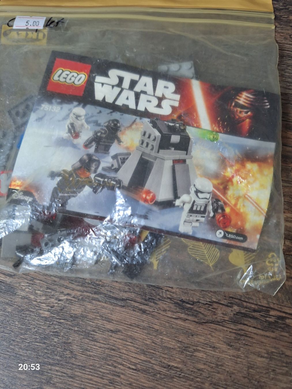 Lego Kit di costruzioni: Lego star wars 75132 – Usato da Grandson venduto da Crtz205
