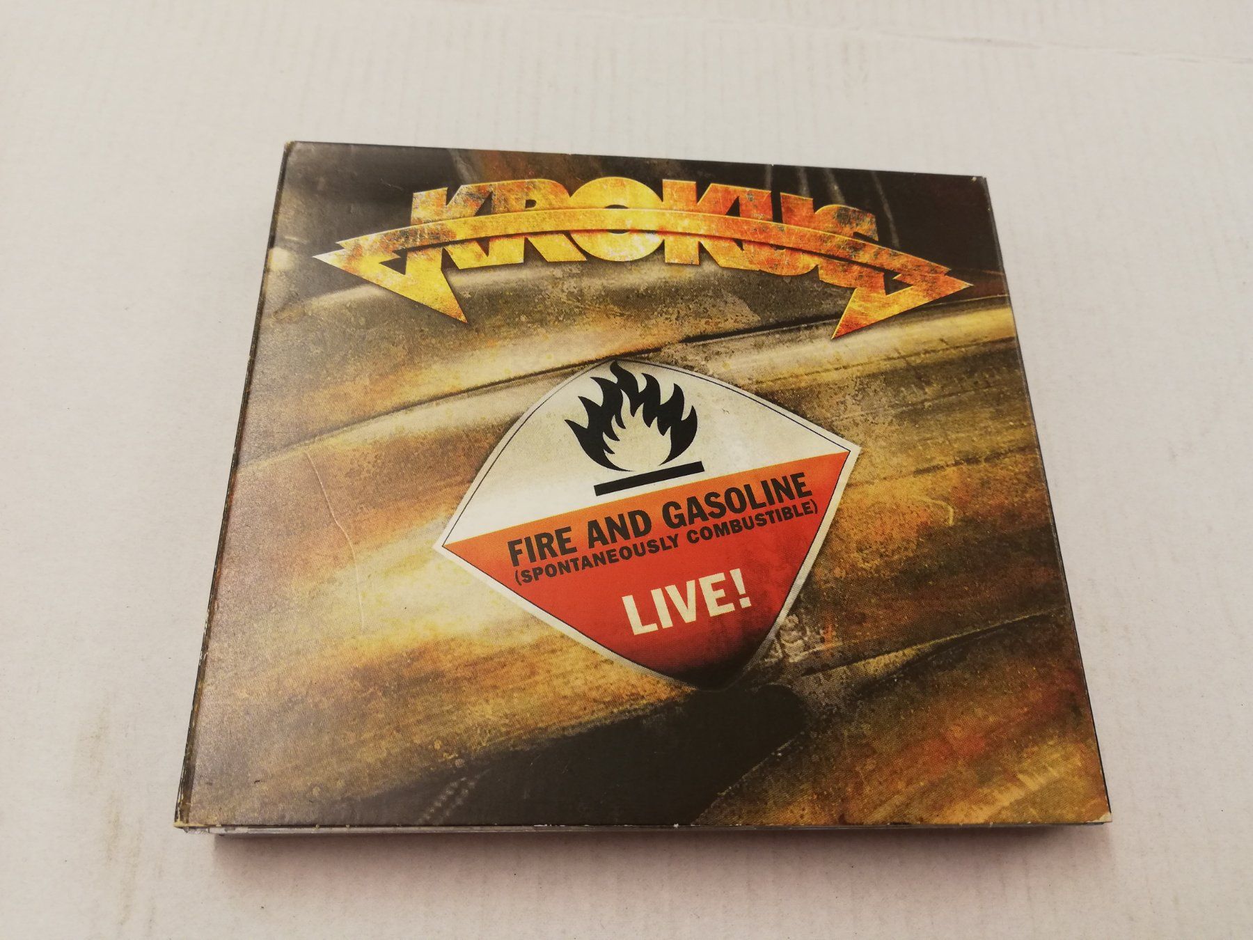 CD: KROKUS - FIRE AND GASOLINE - LIVE! – Usato da Bern venduto da Vinylsound.ch
